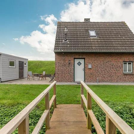 Holiday home Kuestencottage 18 *